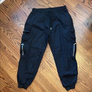 SHEIN Men's Dark Cargo Pants with Zipper Details